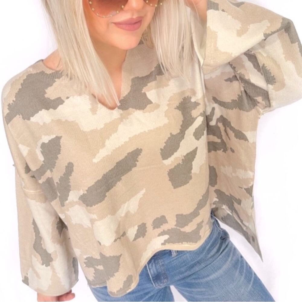 POL Oversized Crop Camouflage Sweater - NEUTRALS